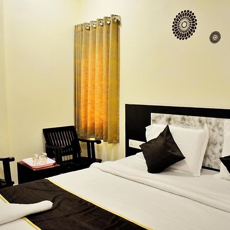 Skyotel Hotels & Banquets Vijayawāda Εξωτερικό φωτογραφία